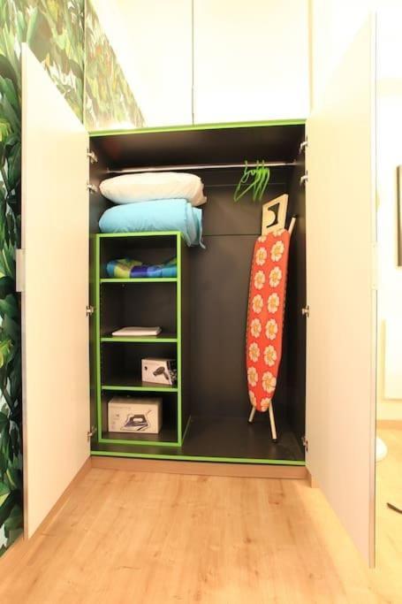 Athens Plaka Modern Decorated Apartment Atenas Exterior foto
